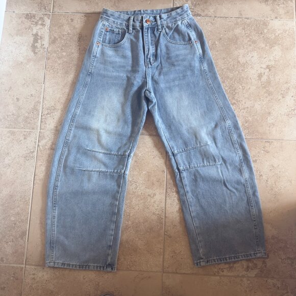 Fashion Barrel Jeans Light Denim High Rise Loose Fit XS - Picture 2 of 5